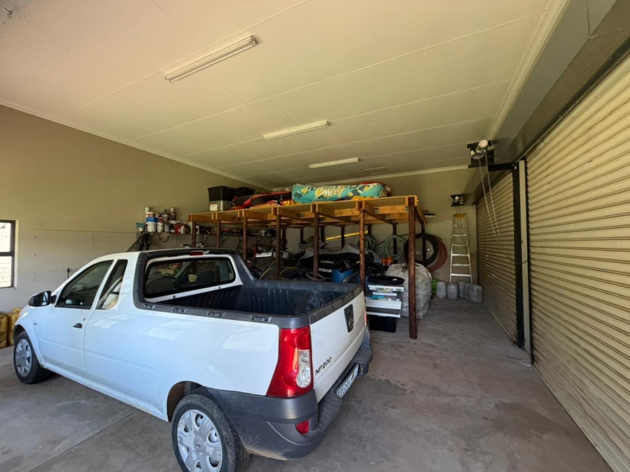 7 Bedroom Property for Sale in Oranjeville Free State